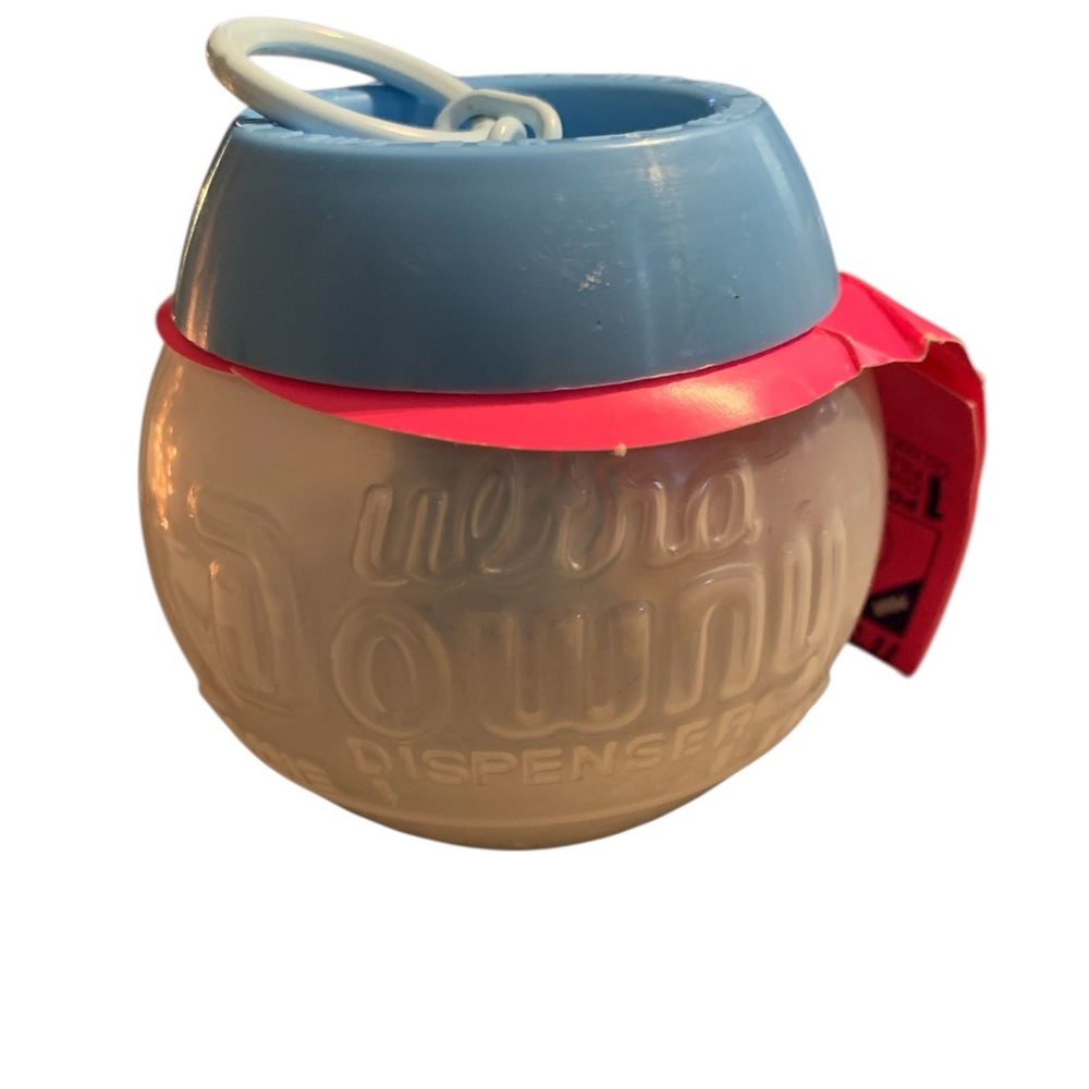 Original Downey Ultra Fabric Softener‎ Blue Plastic Dispenser Ball Laundry 1992